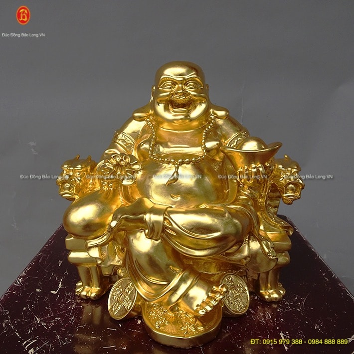 Tượng Di Lặc ngồi ngai dát vàng cao 25cm
