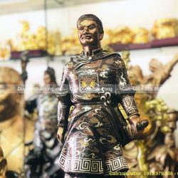 tượng nguyễn huệ bằng đồng