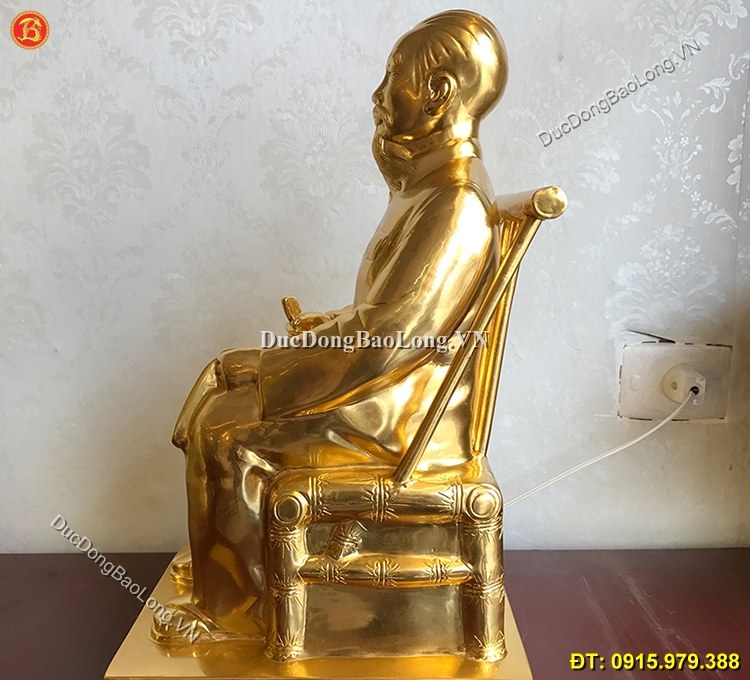 tượng Bác Hồ ngồi đọc báo Dát vàng cao 42cm