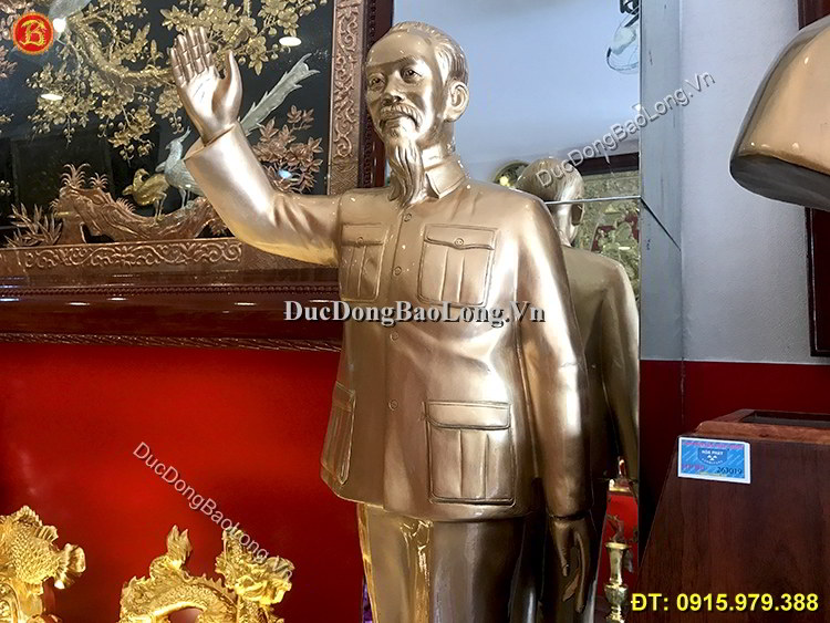 Tượng Bác Hồ Đứng Vẫy Tay Bằng Đồng 81cm