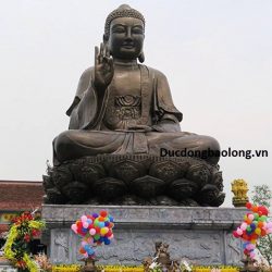 Choáng Ngợp Với 7 Pho Tượng Phật Bằng Đồng Lớn Nhất Việt Nam