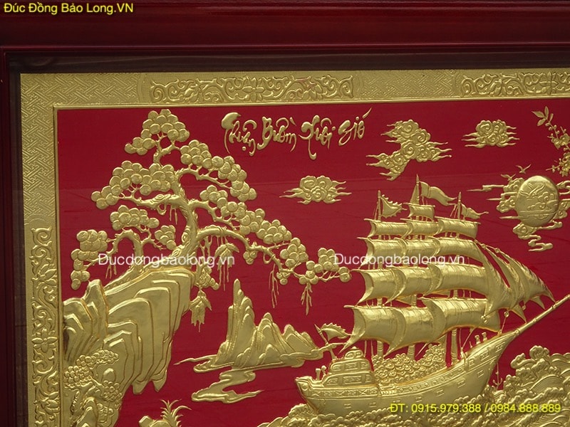 Tranh Thuận Buồm Xuôi Gió mạ vàng, nền màu đỏ dài 1m47