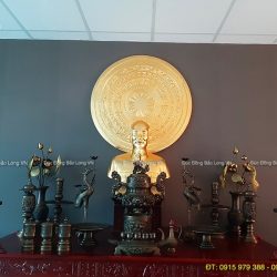 Trang trí phòng thờ Bác Hồ ở Hạ Long – Quảng Ninh