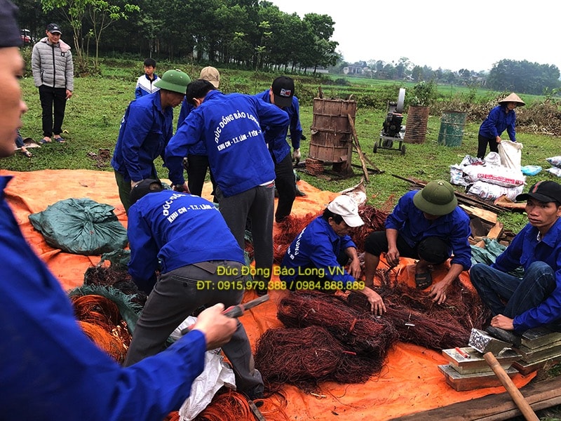 Nguyên liệu đúc chuông đồng tại Lào Cai
