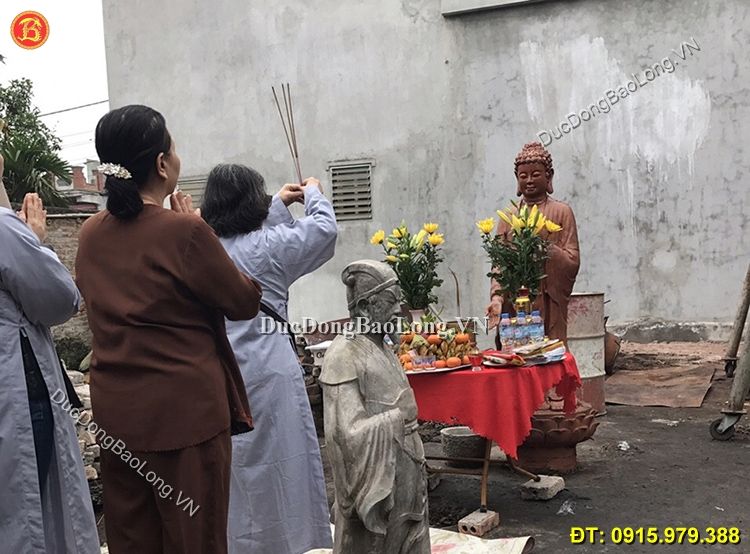 Đúc tượng Phật bằng đồng tại Bắc Ninh