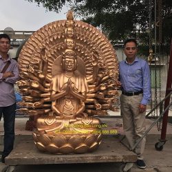 Đúc tượng Phật bằng đồng tại Điện Biên