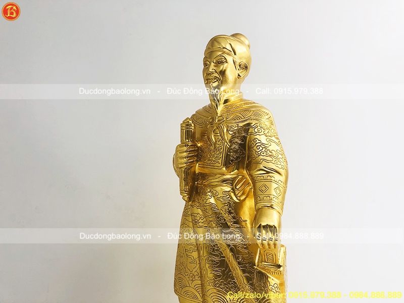 Tượng Trần Quốc Tuấn 70cm dát vàng 9999