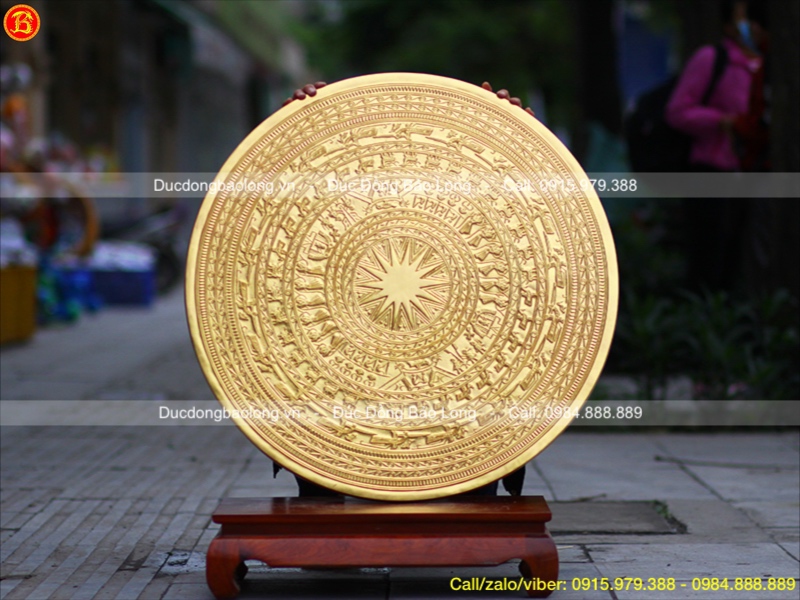 Mặt trống đồng Ngọc lũ dát vàng 90cm