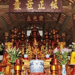 Ý nghĩa ban Tam Bảo trong chùa Việt – Thế giới Phật pháp
