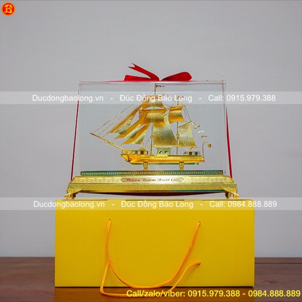 Quà tặng sếp nam nữ Mô hình thuyền buồm bằng đồng mạ vàng 24k  Đồng Phong  Thủy