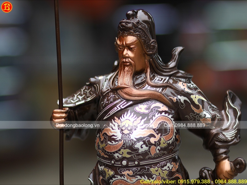 Tượng Quan Công khảm Tam khí bệ vuông cao 48cm