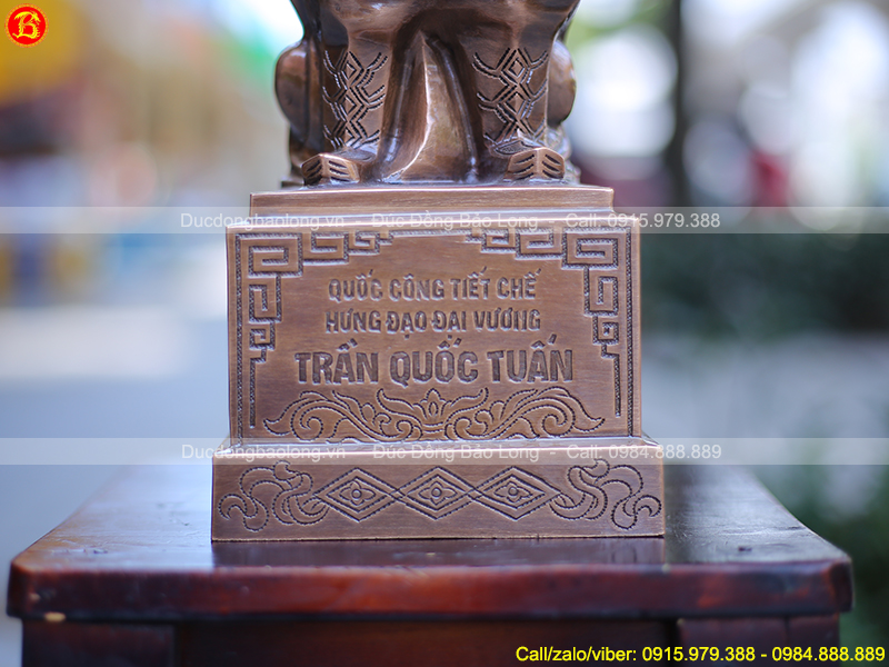 tượng Trần Hưng Đạo cao 42cm bằng đồng đỏ