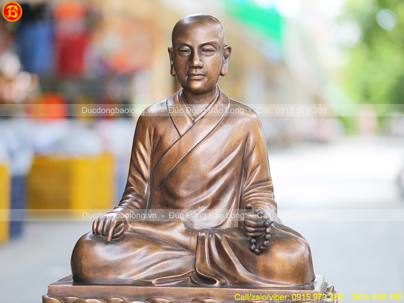 Tượng Phật Hoàng Trần Nhân Tông Cao 67cm Bằng Đồng