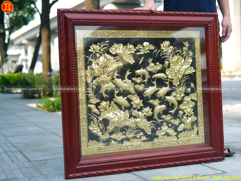 tranh Cá Chép Hoa Sen bằng đồng khổ vuông 81cm
