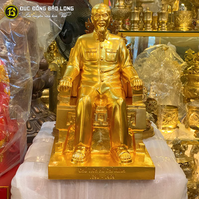 Tượng Bác Hồ Ngồi Ghế Bằng Đồng Dát Vàng 42cm