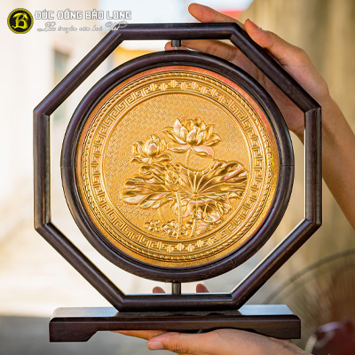 Tranh Hoa Sen Để Bàn Mạ Vàng Đk 20cm Khung Bát Giác
