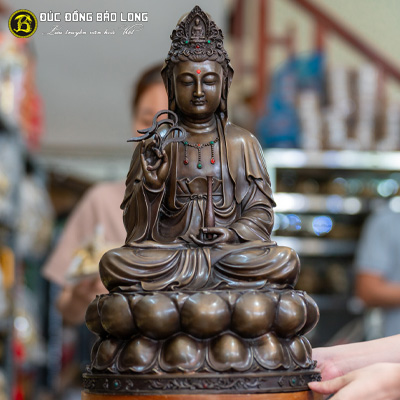 Tượng Phật Bà Quan Âm 48cm Bằng Đồng Màu Trầm Cổ
