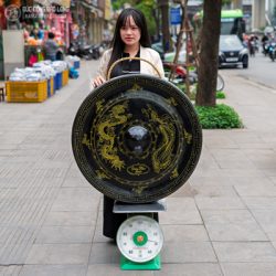 chiêng đồng chạm hoa văn rồng phượng đk 80cm