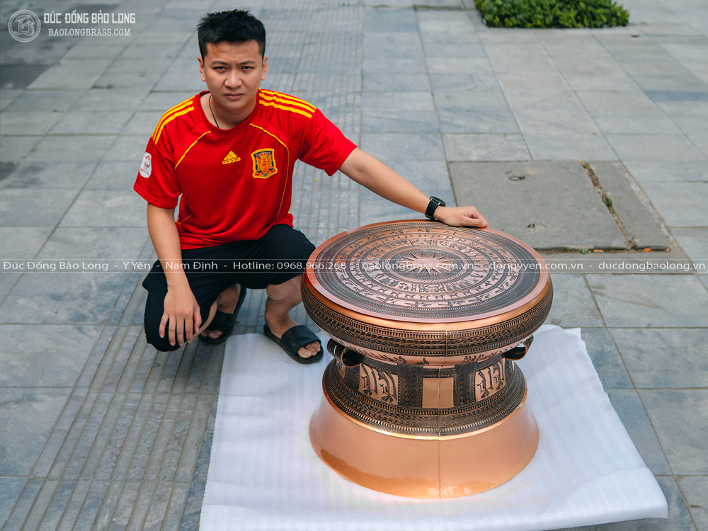 quả trống đồng Ngọc Lũ đường kính 60cm đúc bằng đồng đỏ