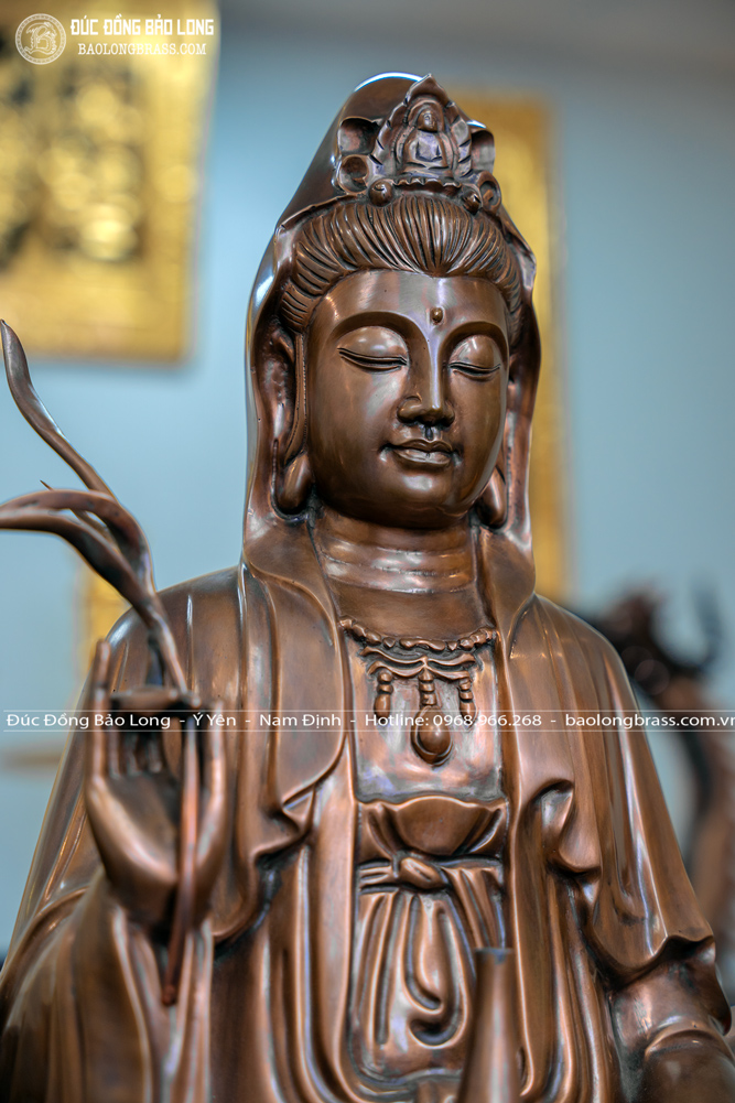 Tượng Phật Bà Quan Âm Ngồi Đài Sen Bằng Đồng Đỏ Màu Trầm Cổ Cao 81Cm