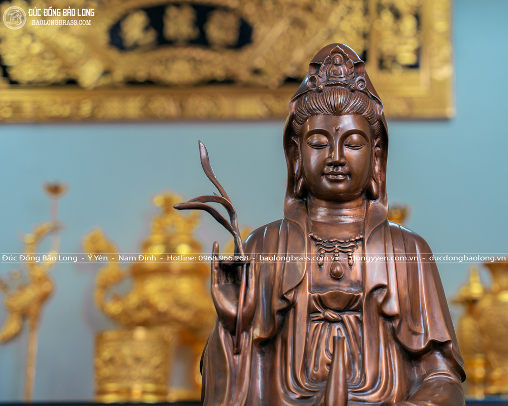 Tượng Phật Bà Quan Âm Ngồi Đài Sen Bằng Đồng Đỏ Màu Trầm Cổ Cao 81Cm