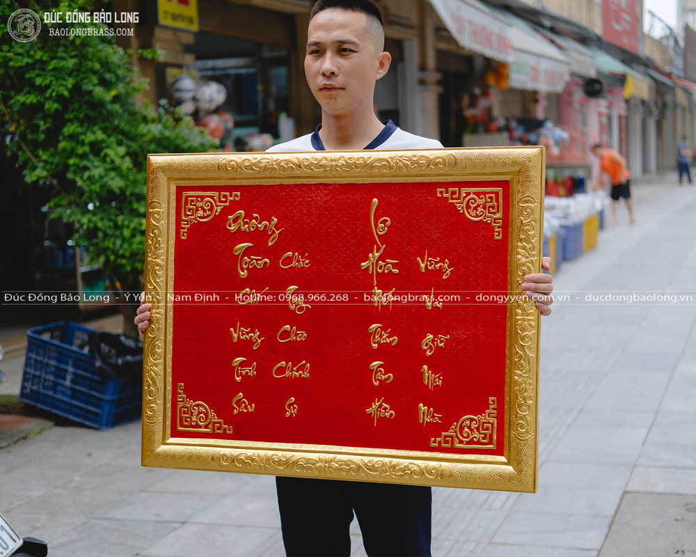 Tranh Chữ Hàng Đặt Theo Yêu Cầu Dát Vàng 24K Khổ 88cm x 69cm