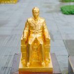 Tượng Đồng Đại Tướng Võ Nguyên Giáp Bằng Đồng Đỏ Dát Vàng 9999 Cao 48Cm