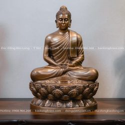 Tượng Phật Thích Ca Bằng Đồng Đỏ Cao 40Cm Màu Trầm Cổ