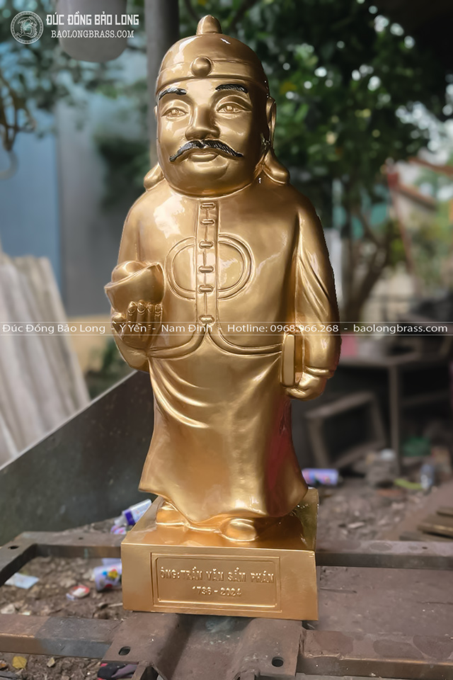Đúc Tượng Quản Gia Trần Văn Sẩm Phán Bằng Đồng Đỏ Cao 61Cm