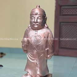Tượng Quản Gia Trần Văn Sẩm Phán bằng đồng đỏ cao 61cm