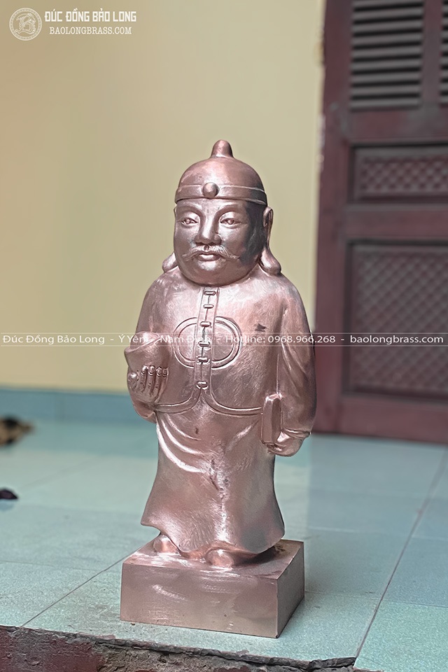 Đúc Tượng Quản Gia Trần Văn Sẩm Phán Bằng Đồng Đỏ Cao 61Cm