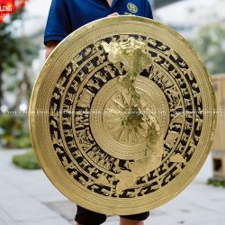 Mặt Trống Đồng Hình Bản Đồ Việt Nam Mới 34 Tỉnh Thành ĐK 80Cm