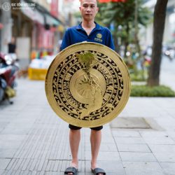 Mặt Trống Đồng Hình Bản Đồ Việt Nam Mới 34 Tỉnh Thành ĐK 80Cm