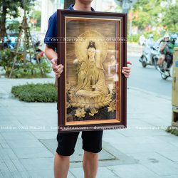 Tranh khắc Phật Bà Quan Âm bằng đồng kích thước 50cm x 80cm