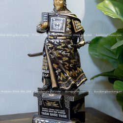 Tượng Đồng Trần Quốc Tuấn Khảm Tam Khí Mẫu Mới Cao 48Cm
