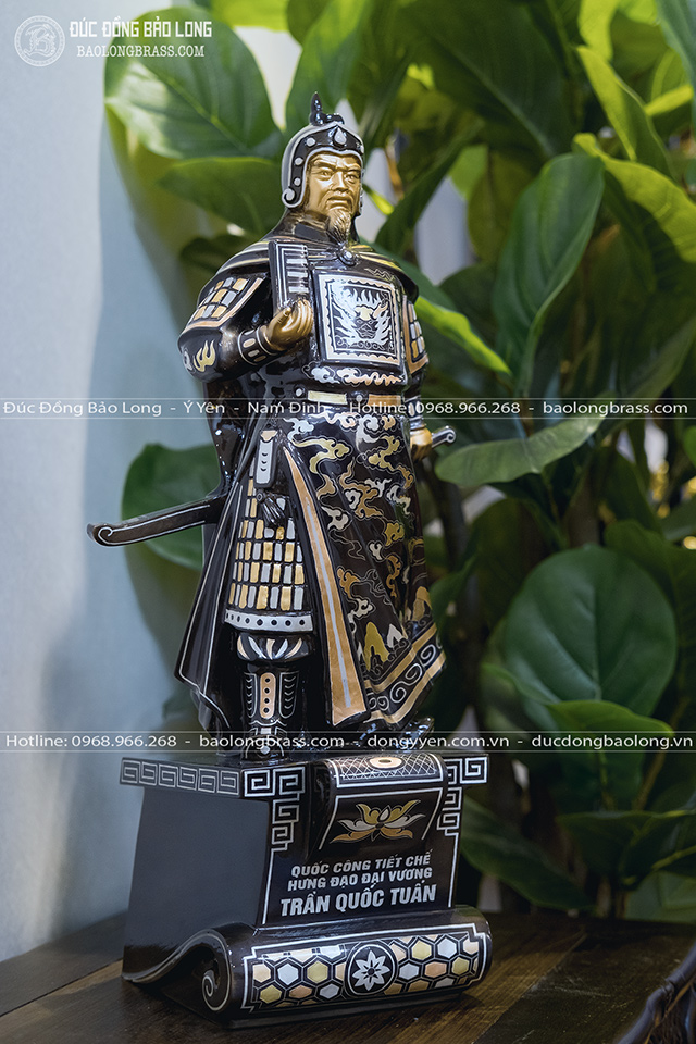 Tượng Đồng Trần Quốc Tuấn Khảm Tam Khí Mẫu Mới Cao 48Cm