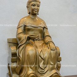 Tượng Linh Sơn Thánh Mẫu bằng đồng đỏ cao 61cm