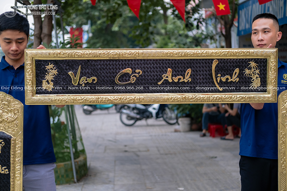 Bộ Đại Tự Câu Đối Bằng Đồng Vạn Cổ Anh Linh 1m35