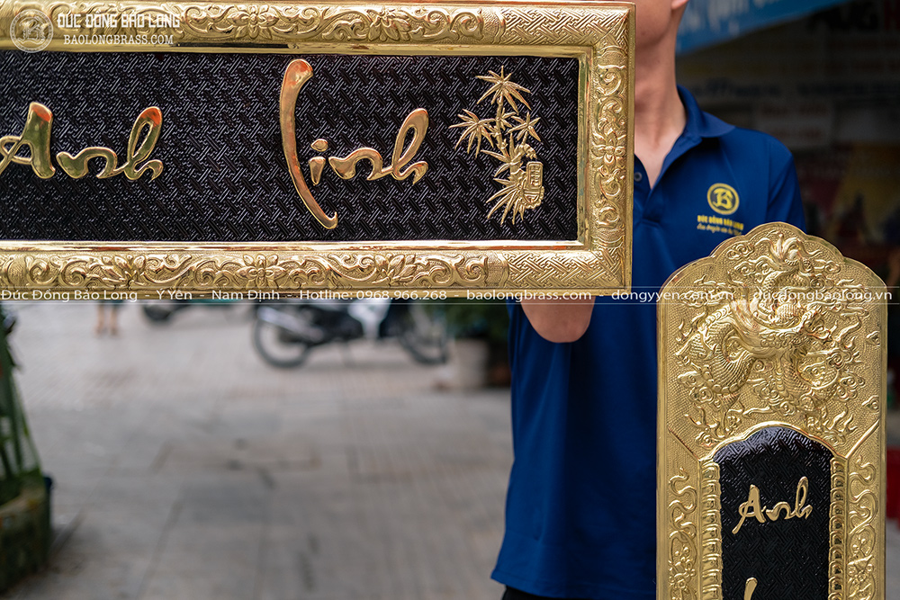 Bộ đại tự câu đối bằng đồng Vạn Cổ Anh Linh 1m35