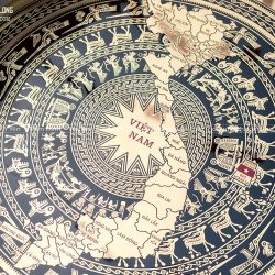 Mặt trống đồng ăn mòn bản đồ Việt Nam mới 34 tỉnh thành