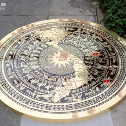 Mặt trống đồng ăn mòn bản đồ Việt Nam mới 34 tỉnh thành