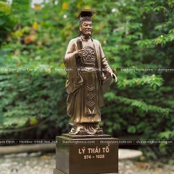 Tượng Vua Lý Thái Tổ bằng đồng đỏ cao 89cm