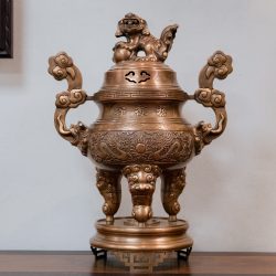 Đỉnh thờ đồng đỏ đục 60cm hoa văn rồng phượng