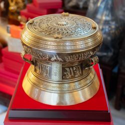 Quả trống đồng vàng đường kính 30cm
