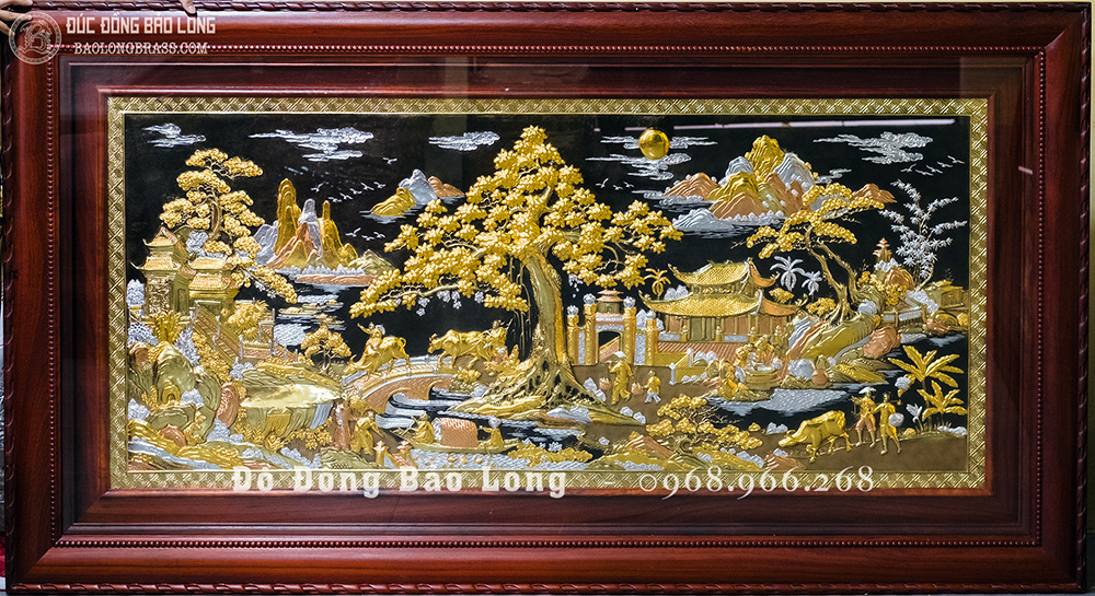 Tranh Cội Nguồn Quê Hương Bằng Đồng Đỏ Dát Điểm Vàng Bạc Khung Gỗ Gụ Khổ 1m97 x 1m07