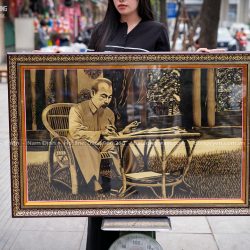 Tranh Khắc Đồng Bác Hồ Ngồi Làm Việc Khổ 1m2 x 80cm