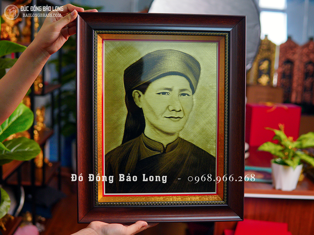 Tranh Khắc Chân Dung Ông Bà Bằng Đồng Khổ 37cm x 45cm