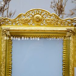 Khung ảnh thờ bằng đồng vàng cao 53cm