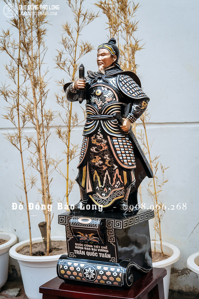 Tượng Trần Hưng Đạo Đứng Bệ Thuyền Bằng Đồng Khảm Tam Khí Cao 61Cm