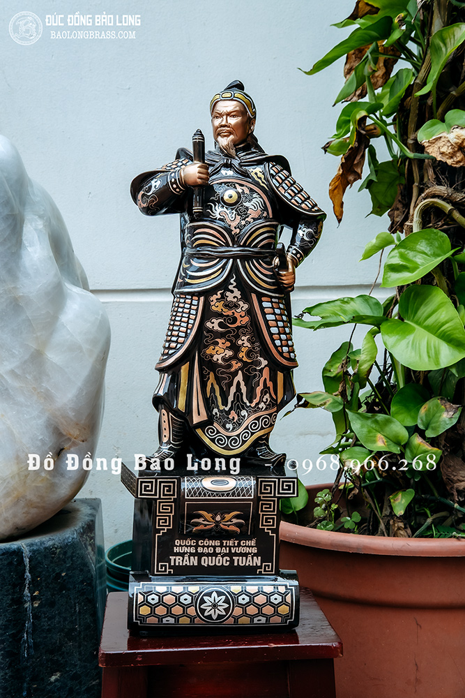 Tượng Trần Hưng Đạo Đứng Bệ Thuyền Bằng Đồng Khảm Tam Khí Cao 61Cm